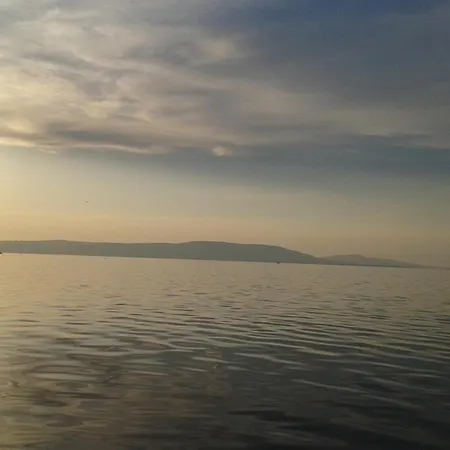 Сasa de vacaciones Panni Nyaralo Koezel A Parthoz Balatonboglár